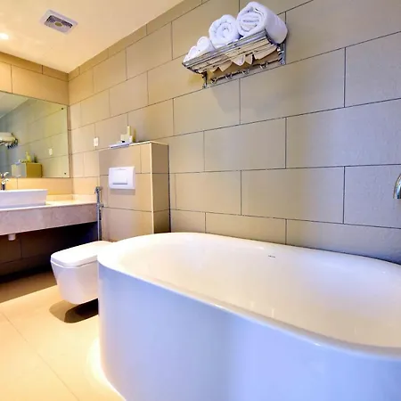Be Inn Hotel Seeb Esterno foto